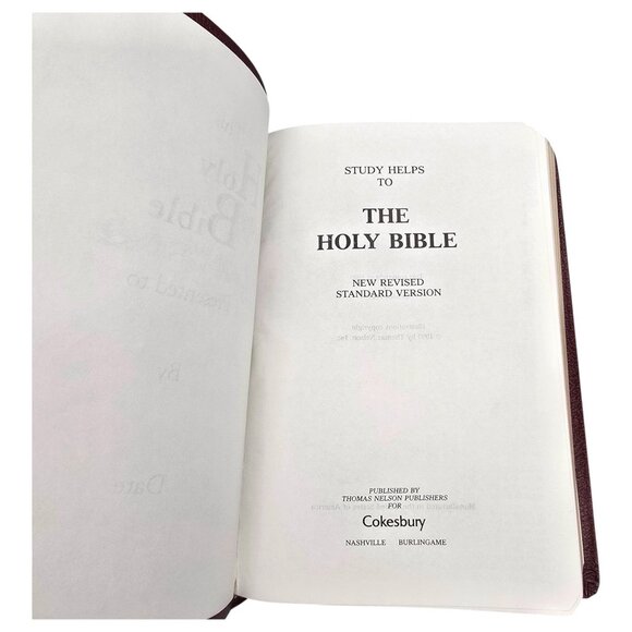 Red Holy Bible New Revised Standard Version Red Letter Cokesbury w/ Study Helps - Picture 10 of 16